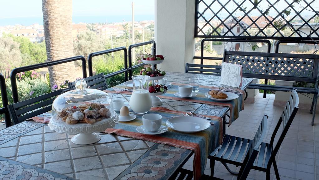 B&B Le Rose Siderno Exterior foto